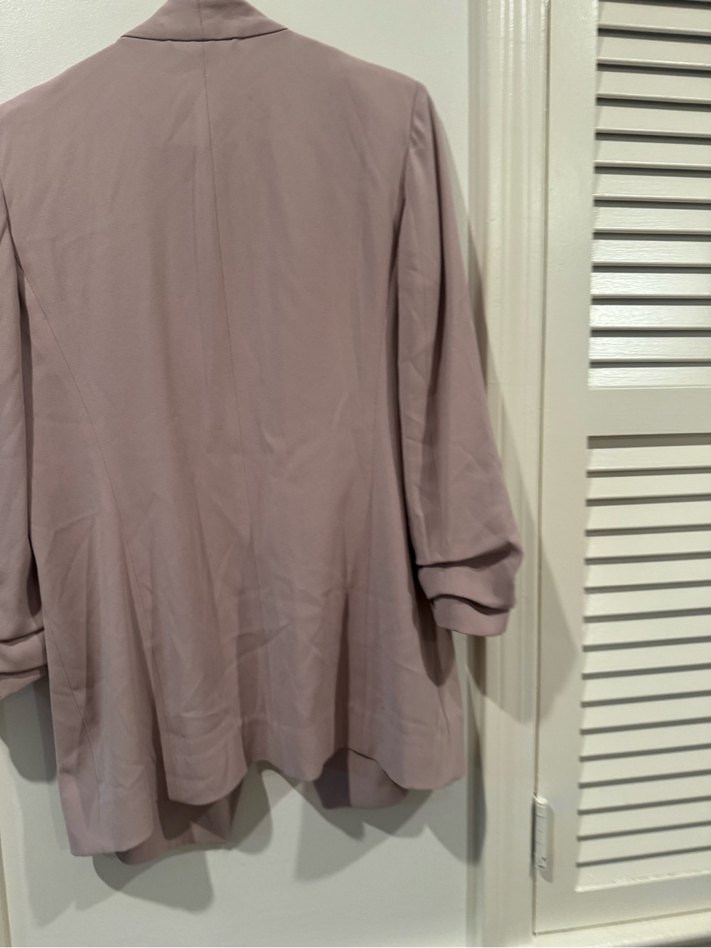 Aritzia Babaton Power Blazer blush size 8 - Picture 9 of 13